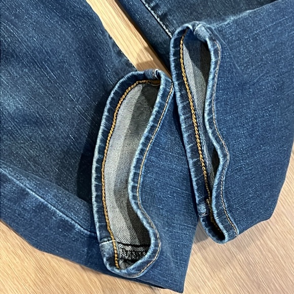 NYDJ Sheri Slim w/Lift Tuck Technology Size 8 Color Quinn Stretch - Picture 8 of 13